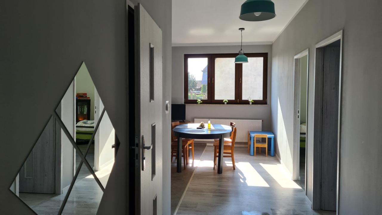 Urocze Apartamenty Na Wsi Goledzinow Extérieur photo