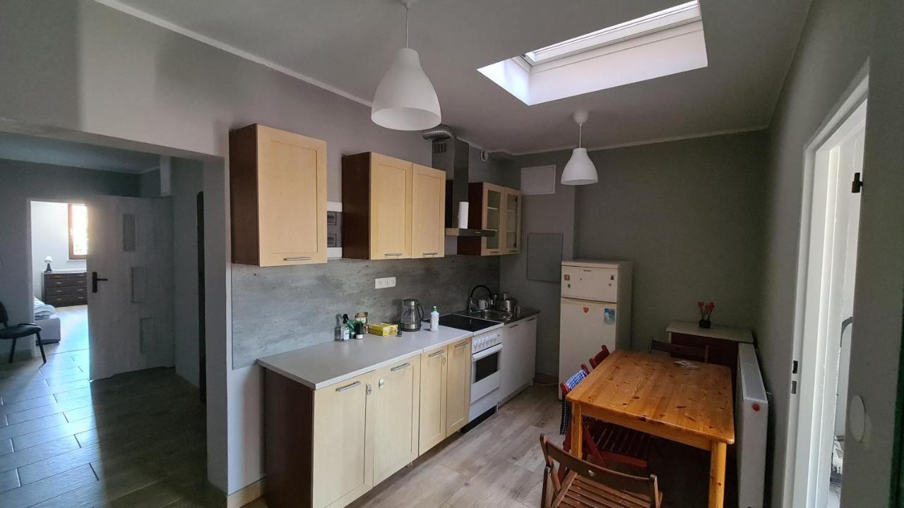 Urocze Apartamenty Na Wsi Goledzinow Extérieur photo