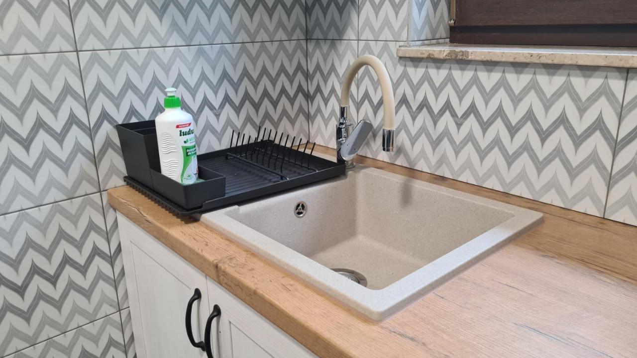 Urocze Apartamenty Na Wsi Goledzinow Extérieur photo