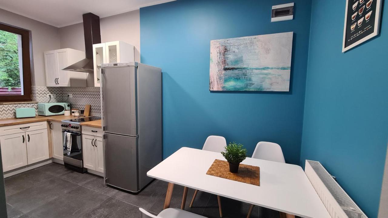 Urocze Apartamenty Na Wsi Goledzinow Extérieur photo