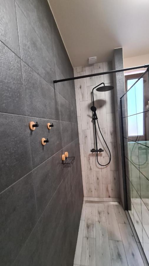 Urocze Apartamenty Na Wsi Goledzinow Extérieur photo